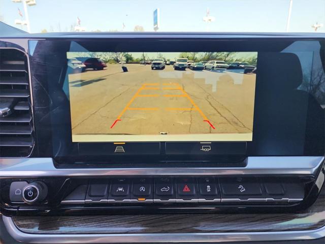 used 2022 Chevrolet Silverado 1500 car, priced at $33,393