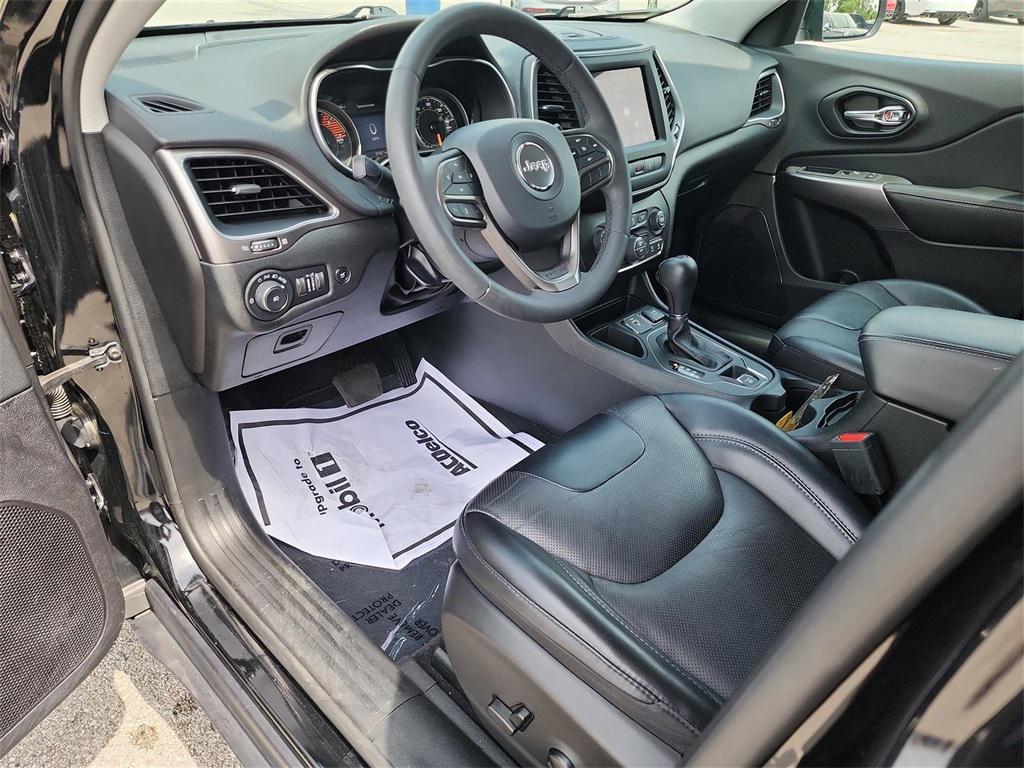 used 2022 Jeep Cherokee car, priced at $20,834