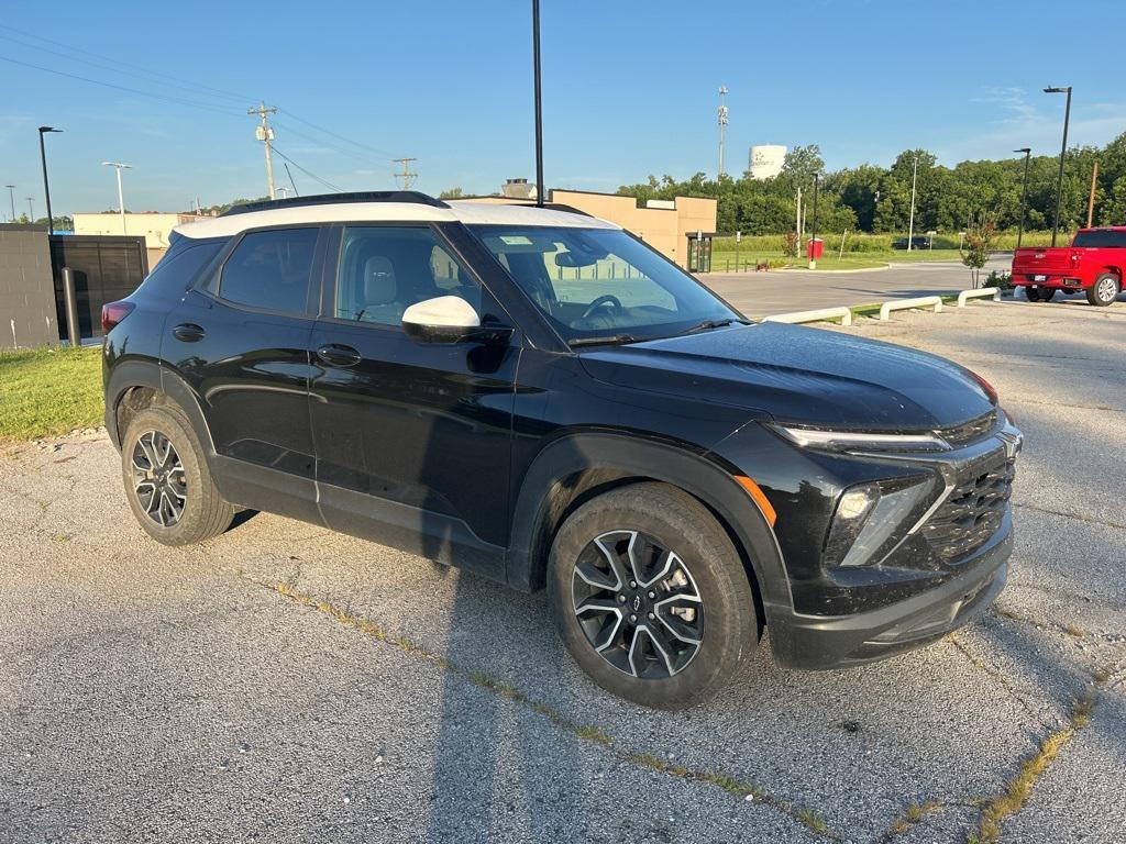 used 2024 Chevrolet TrailBlazer car, priced at $23,999