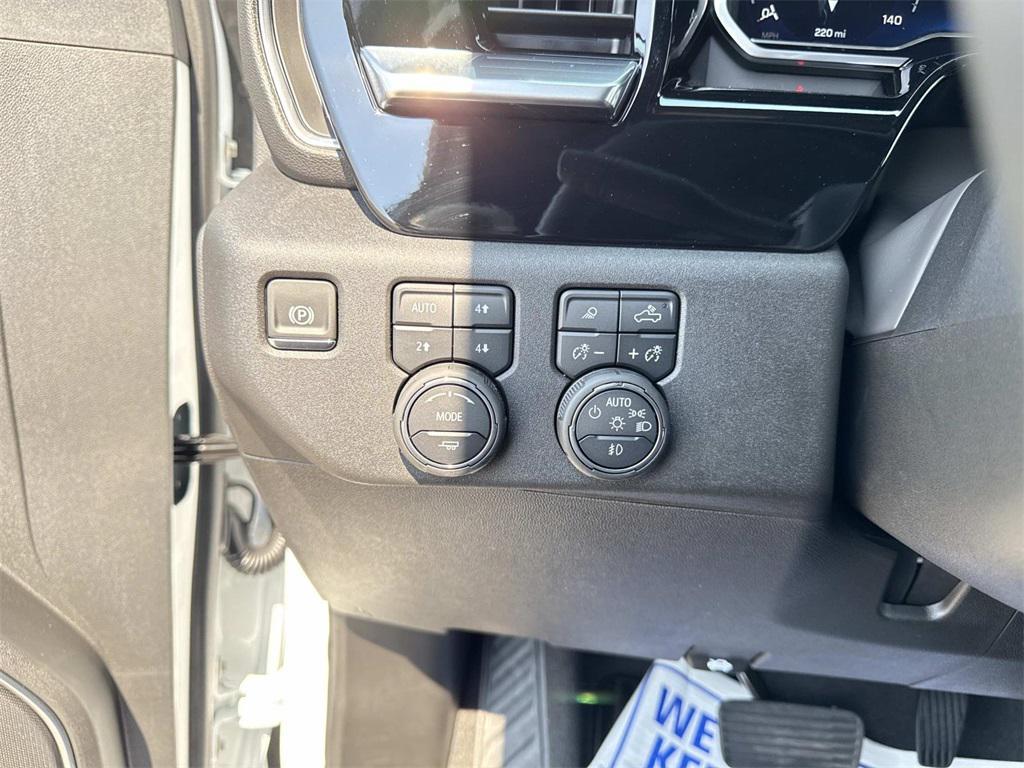 new 2025 Chevrolet Silverado 2500 car, priced at $76,048