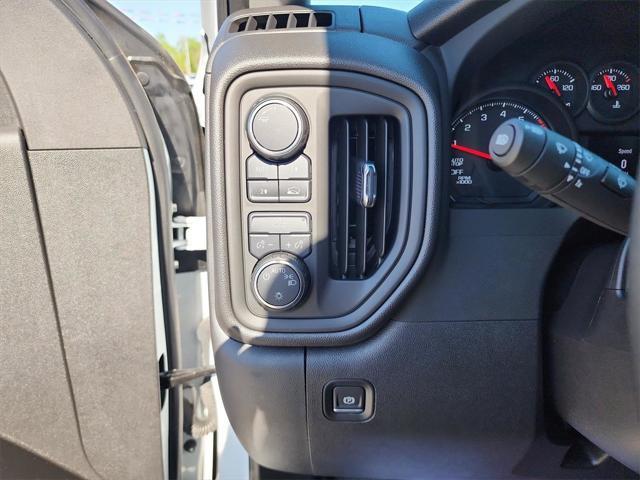 new 2025 Chevrolet Silverado 1500 car, priced at $43,530