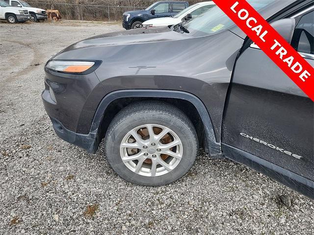 used 2014 Jeep Cherokee car, priced at $9,399