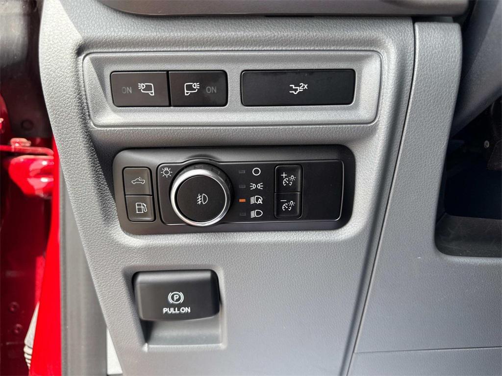 used 2024 Ford F-150 car, priced at $41,998