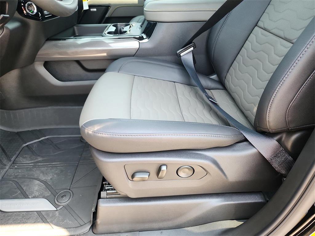 new 2025 Chevrolet Silverado 2500 car, priced at $84,350