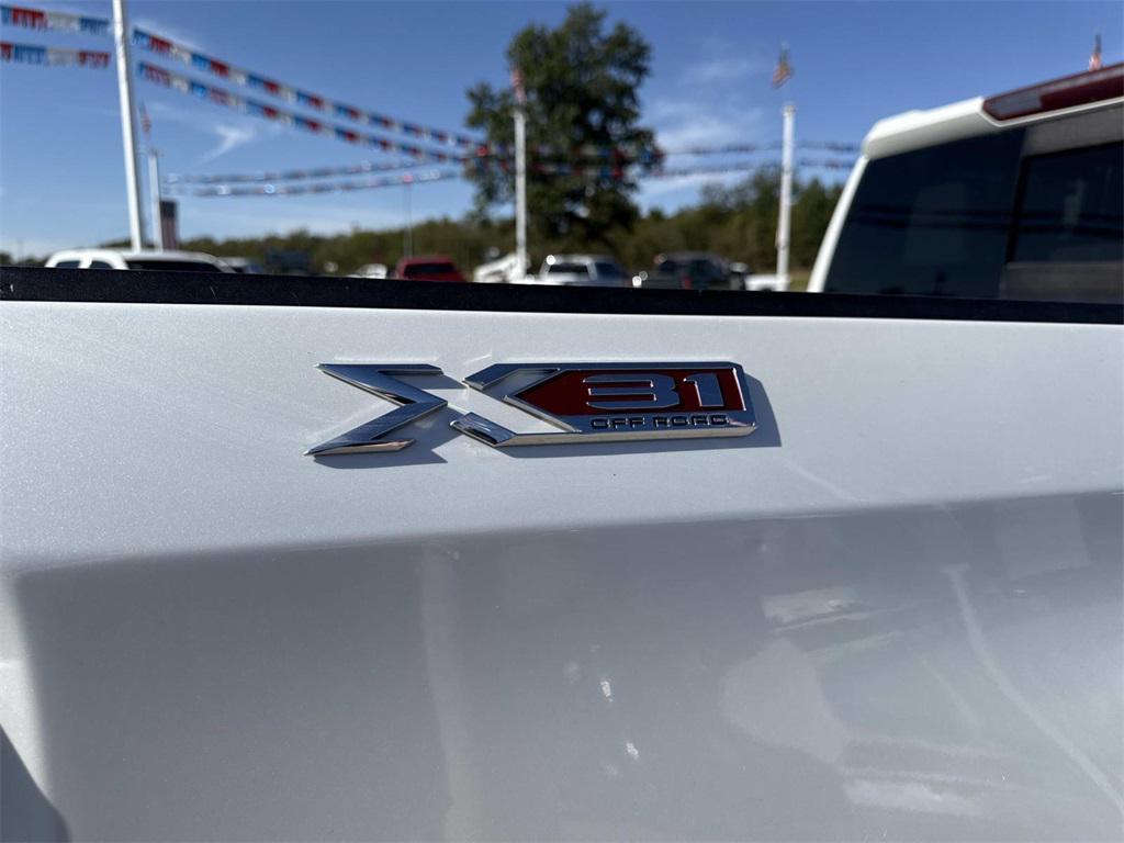 used 2021 GMC Sierra 1500 car, priced at $35,939