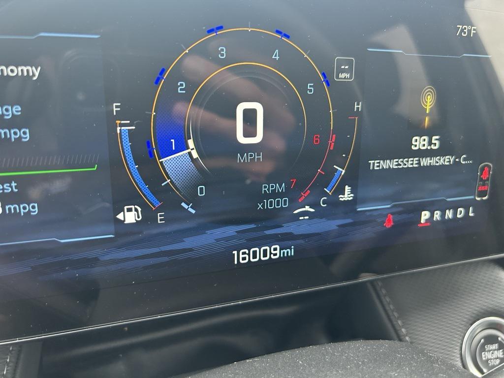 used 2025 Chevrolet Equinox car, priced at $25,998