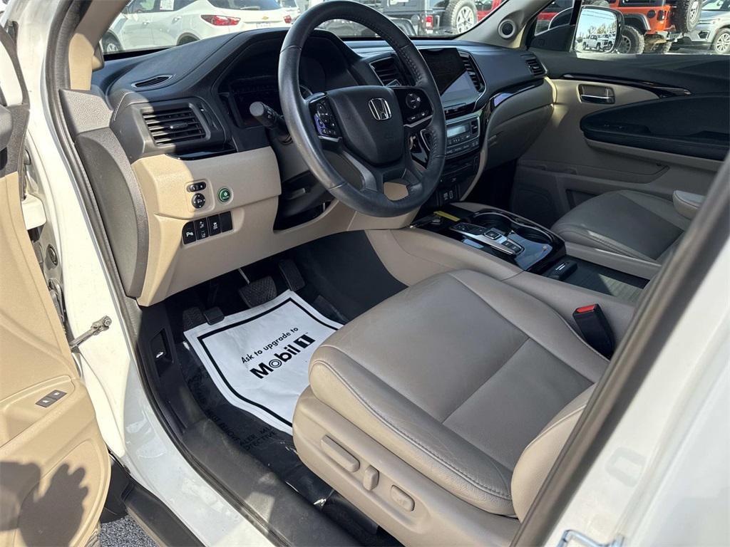 used 2022 Honda Pilot car, priced at $29,474