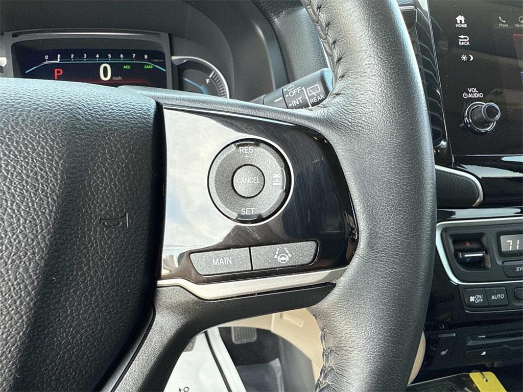 used 2022 Honda Pilot car, priced at $29,474