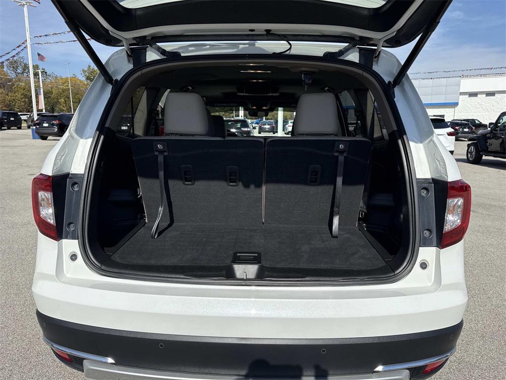 used 2022 Honda Pilot car, priced at $29,474