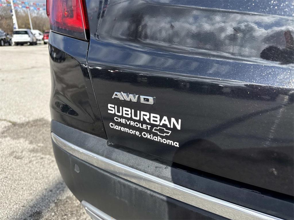 used 2023 Cadillac XT5 car, priced at $29,752