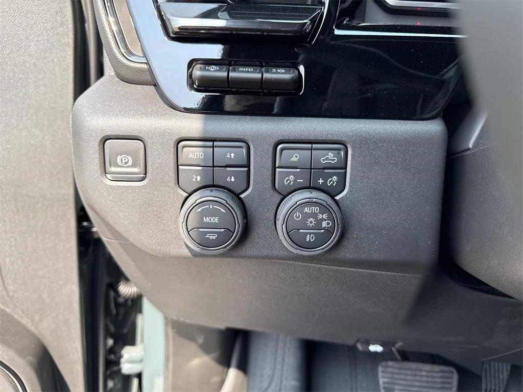 new 2026 Chevrolet Silverado 1500 car, priced at $68,990