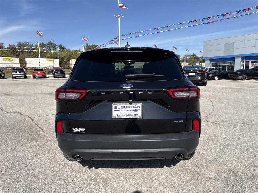 used 2025 Ford Escape car, priced at $26,432