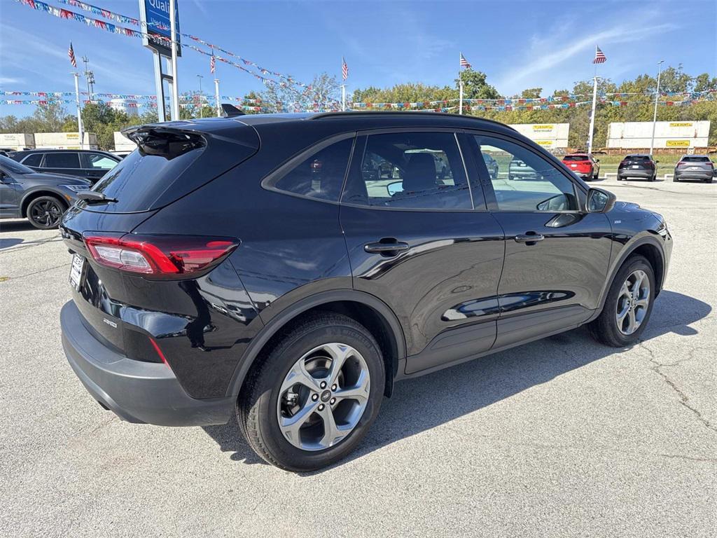 used 2025 Ford Escape car, priced at $26,432