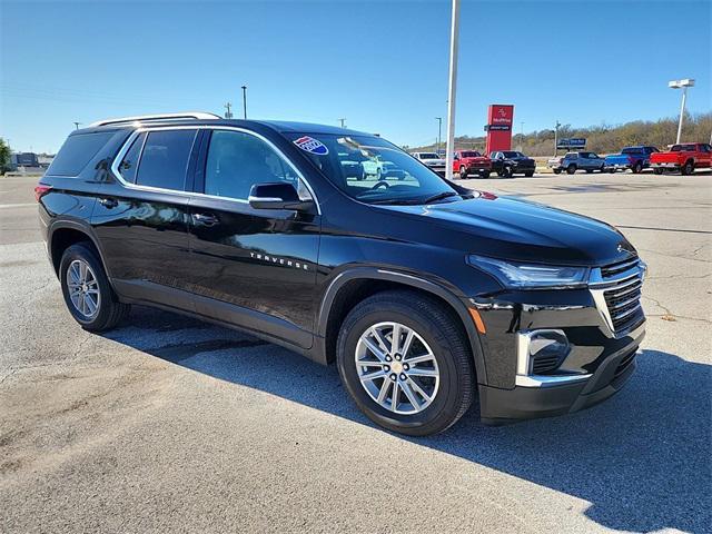 used 2022 Chevrolet Traverse car, priced at $17,646