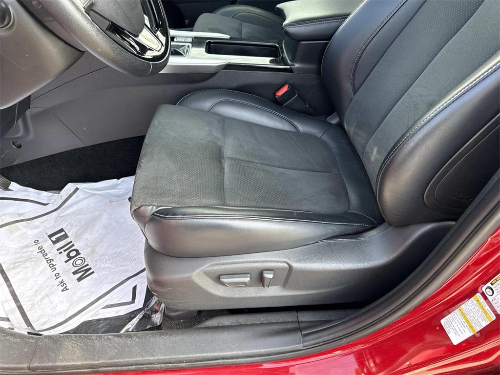 used 2024 Mitsubishi Eclipse Cross car, priced at $21,095