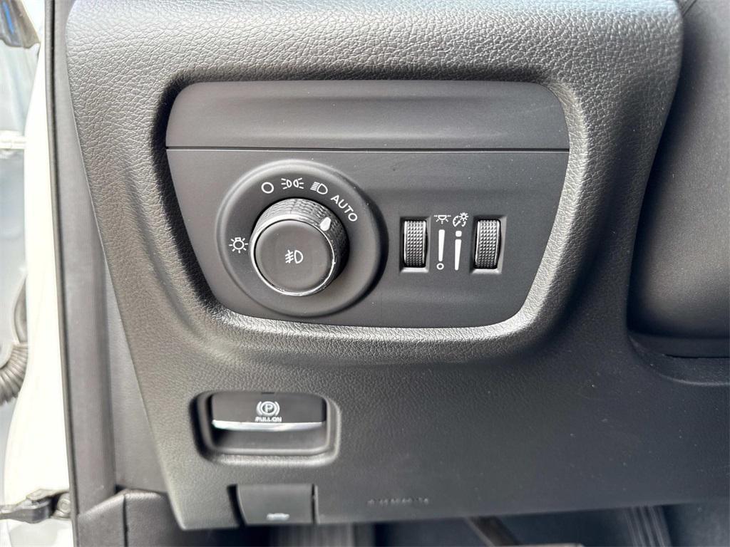 used 2024 Jeep Grand Cherokee L car, priced at $36,366