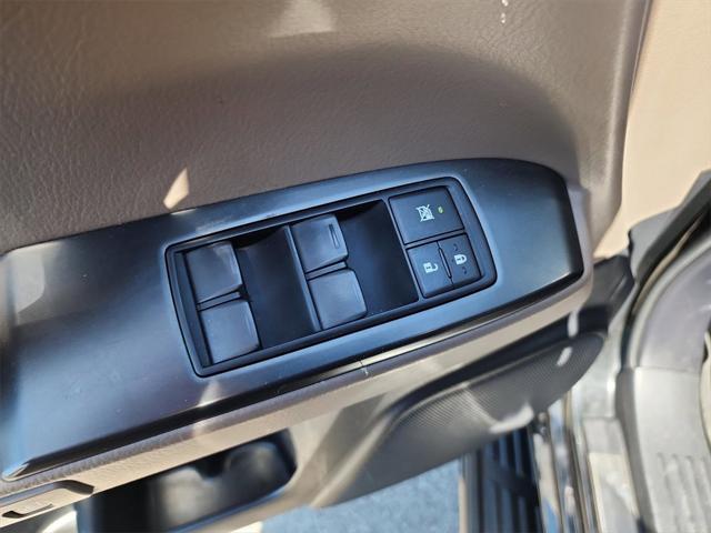 used 2023 Lexus GX 460 car, priced at $63,292