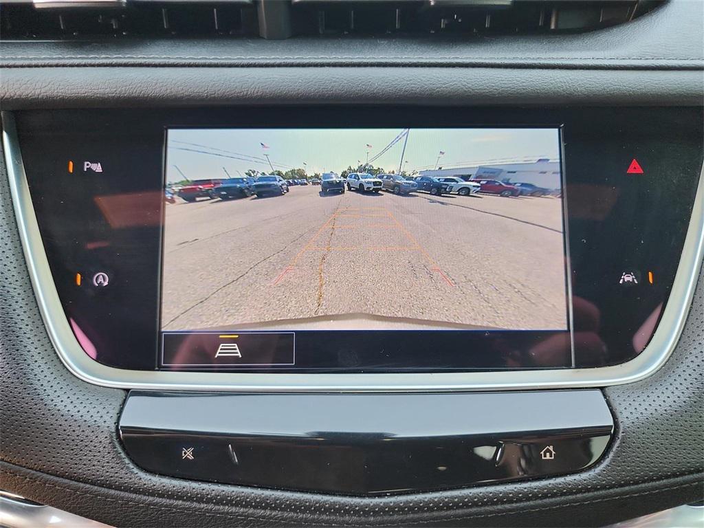 used 2023 Cadillac XT6 car, priced at $31,998