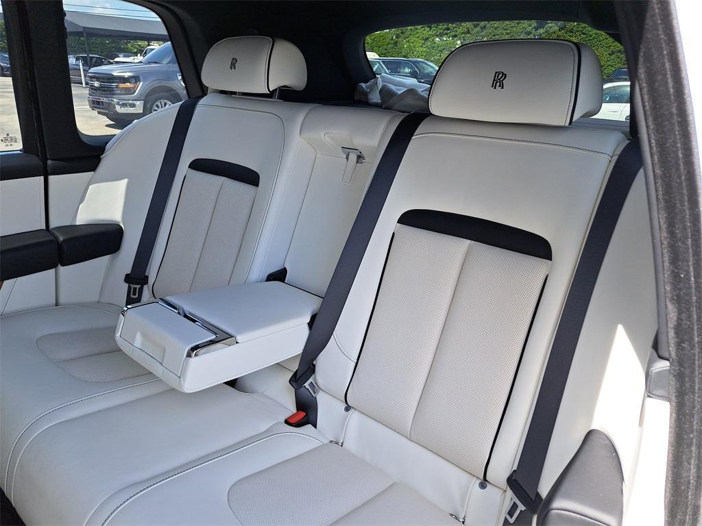 used 2023 Rolls-Royce Cullinan car, priced at $328,800