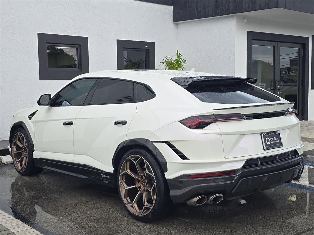 used 2023 Lamborghini Urus car, priced at $288,880