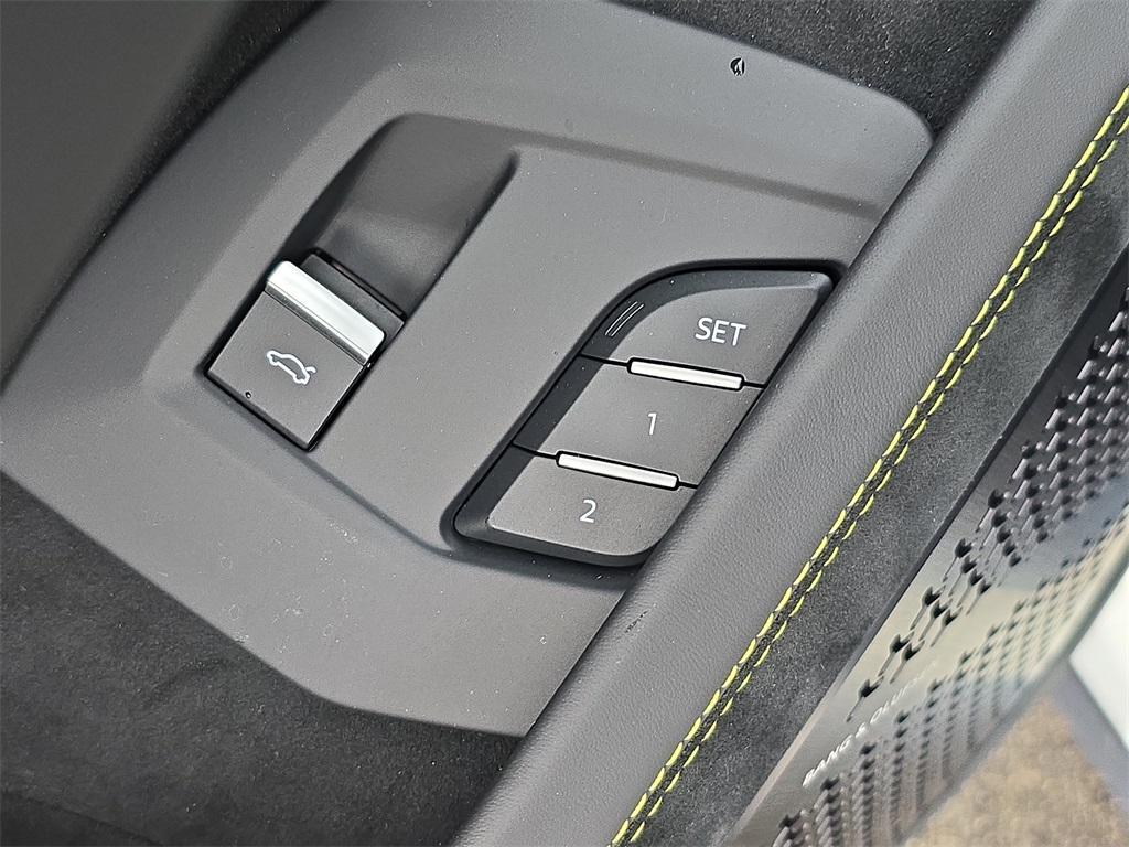 used 2023 Lamborghini Urus car, priced at $288,880