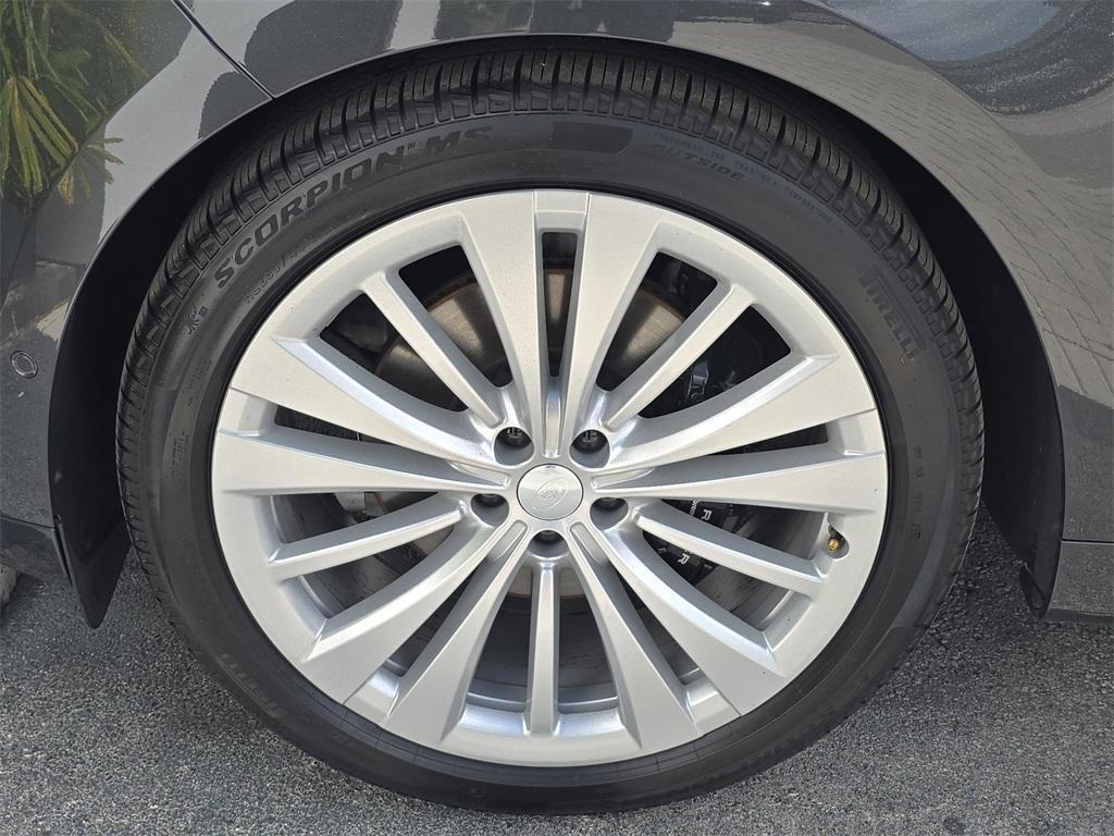 used 2024 Land Rover Range Rover Sport car, priced at $89,990