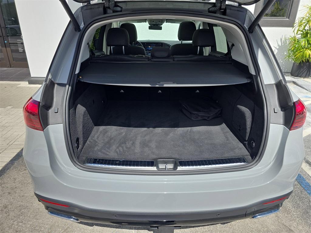 used 2024 Mercedes-Benz GLE 450 Plug-In Hybrid car, priced at $61,990