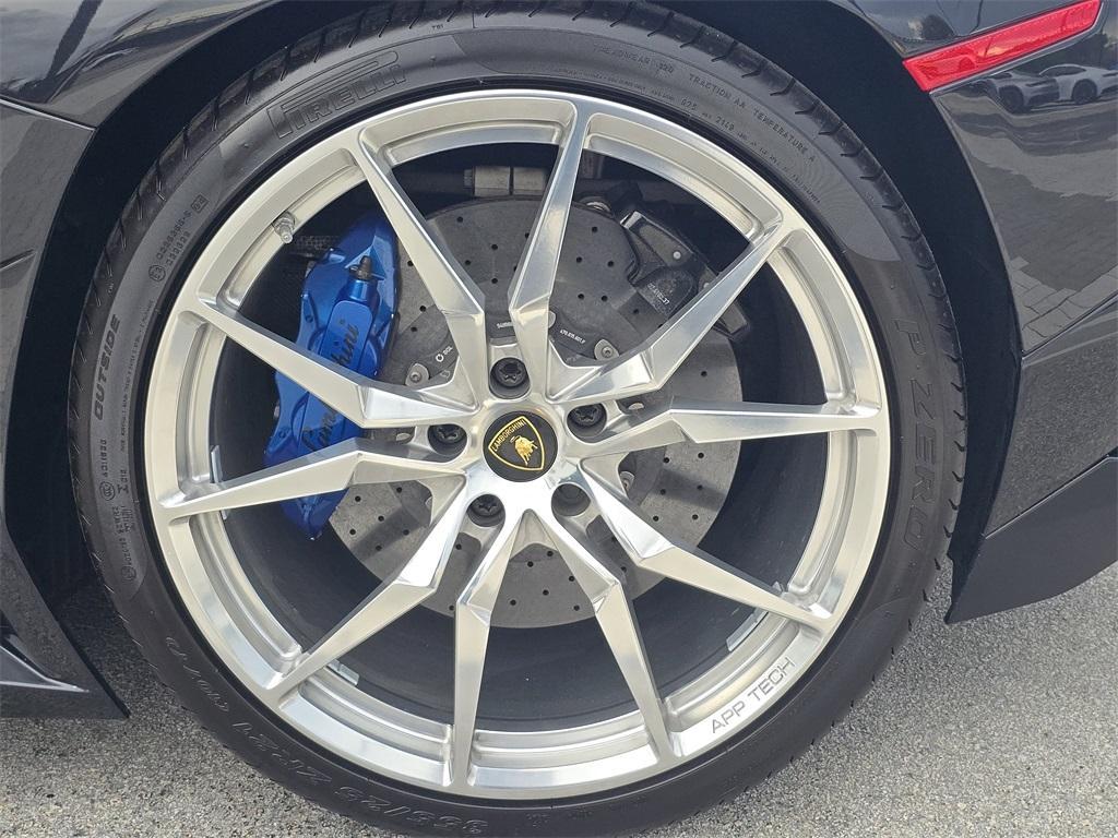 used 2015 Lamborghini Aventador car, priced at $349,990