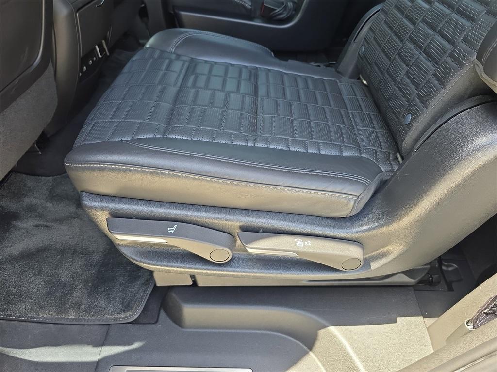 used 2022 Cadillac Escalade car, priced at $75,790