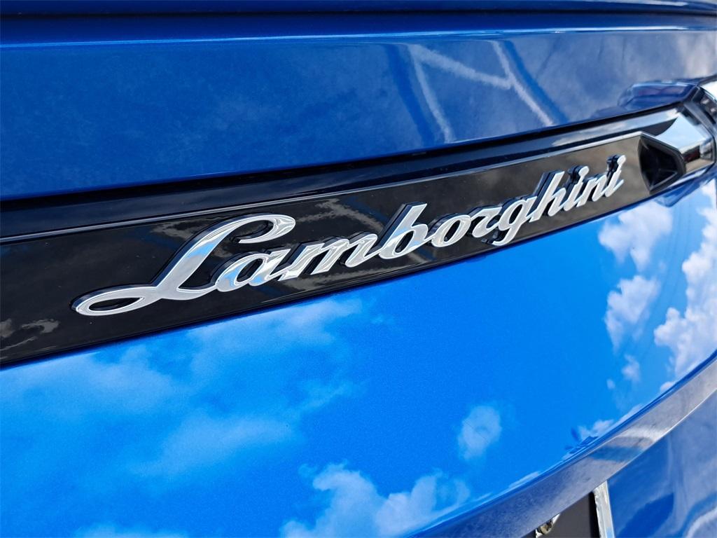 used 2021 Lamborghini Urus car, priced at $202,990