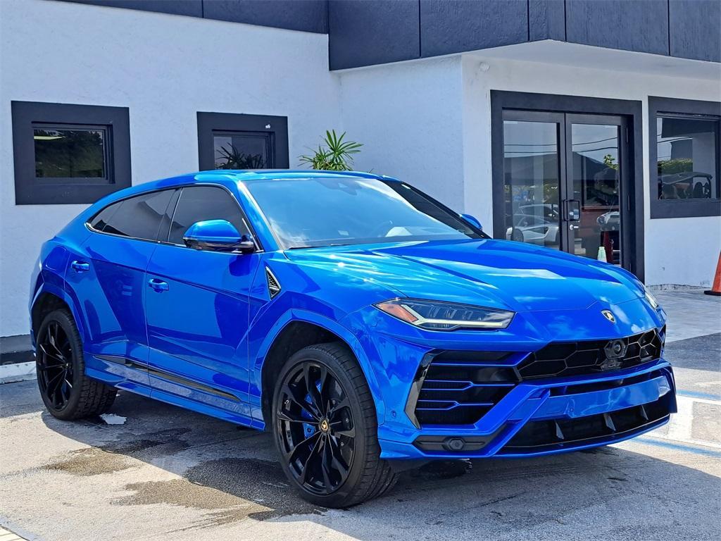 used 2021 Lamborghini Urus car, priced at $202,990