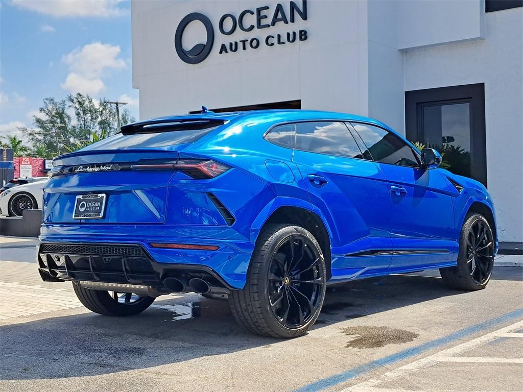 used 2021 Lamborghini Urus car, priced at $202,990