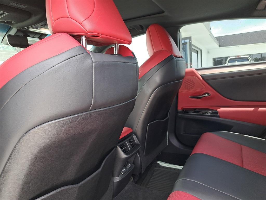used 2023 Lexus ES 300h car, priced at $39,990
