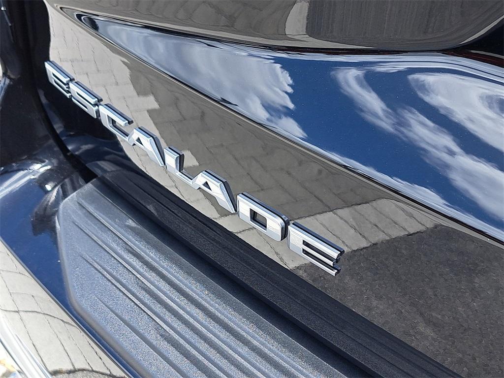 used 2025 Cadillac Escalade ESV car, priced at $109,990
