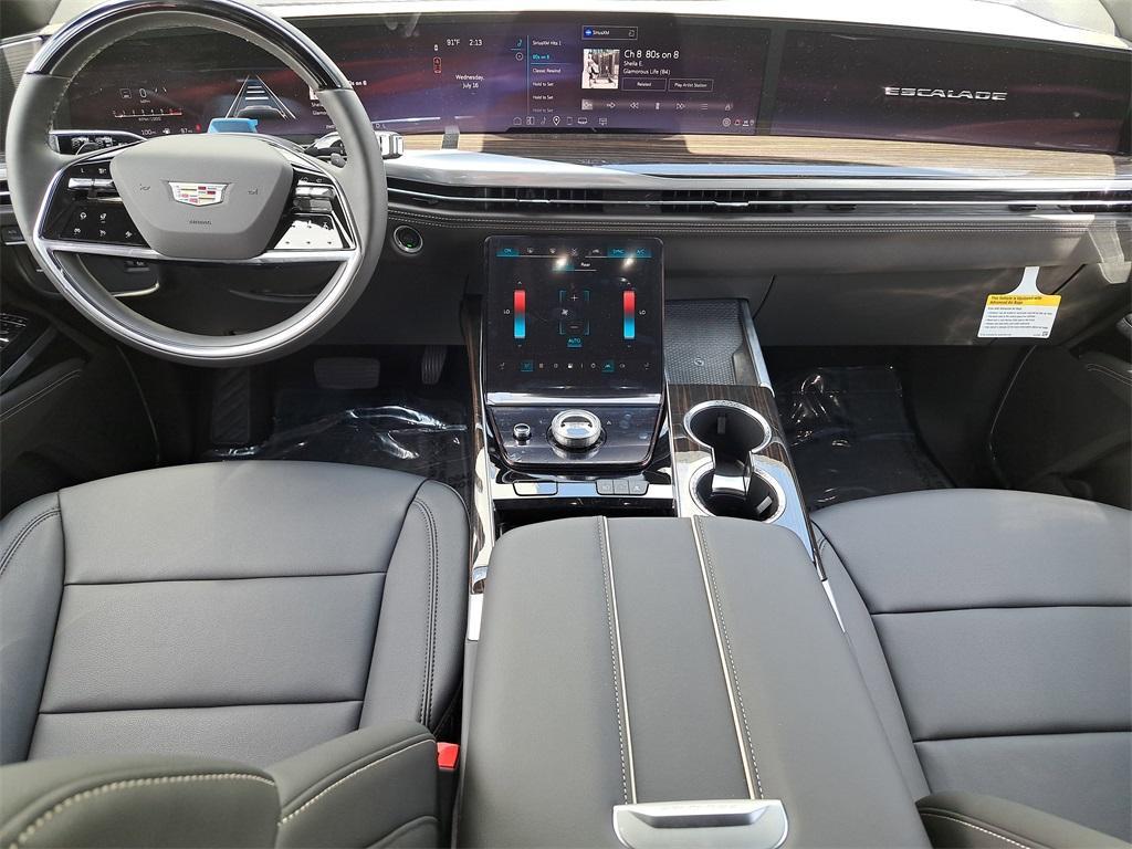 used 2025 Cadillac Escalade ESV car, priced at $109,990