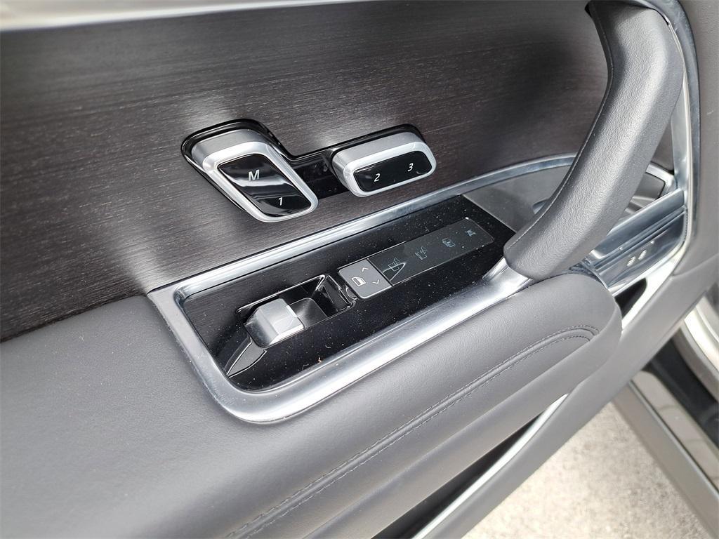 used 2023 Land Rover Range Rover car, priced at $110,990