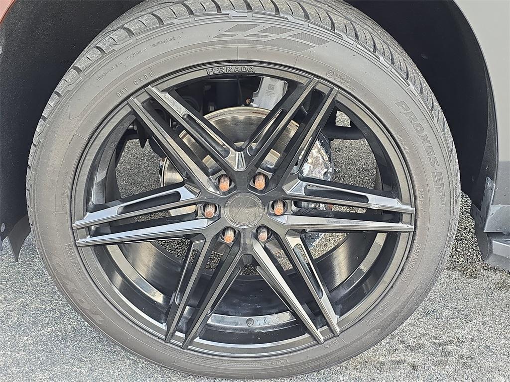 used 2021 Chevrolet Suburban car, priced at $50,990