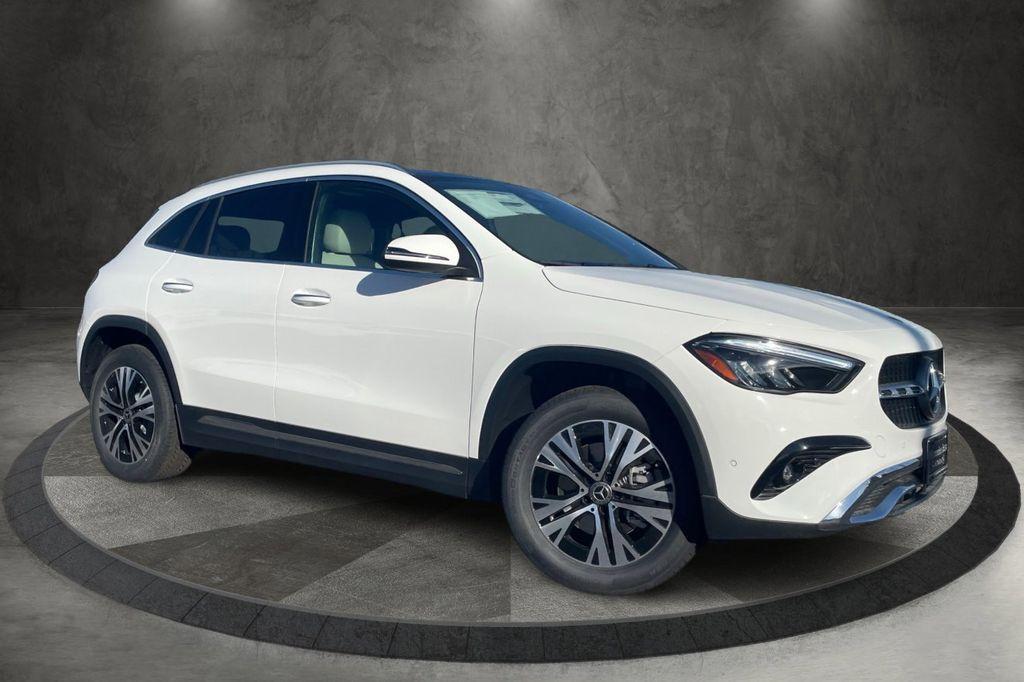 new 2025 Mercedes-Benz GLA 250 car, priced at $47,650