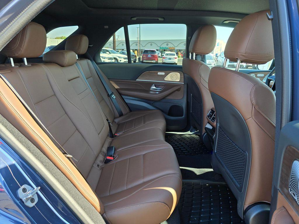 new 2026 Mercedes-Benz GLE 450 car, priced at $85,575