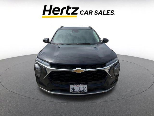 used 2024 Chevrolet Trax car, priced at $23,091