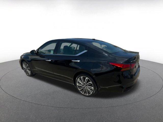 used 2024 Nissan Altima car, priced at $25,447