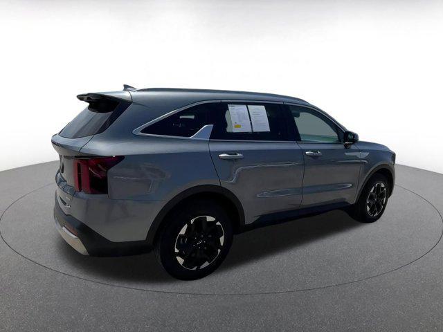 used 2024 Kia Sorento car, priced at $29,018
