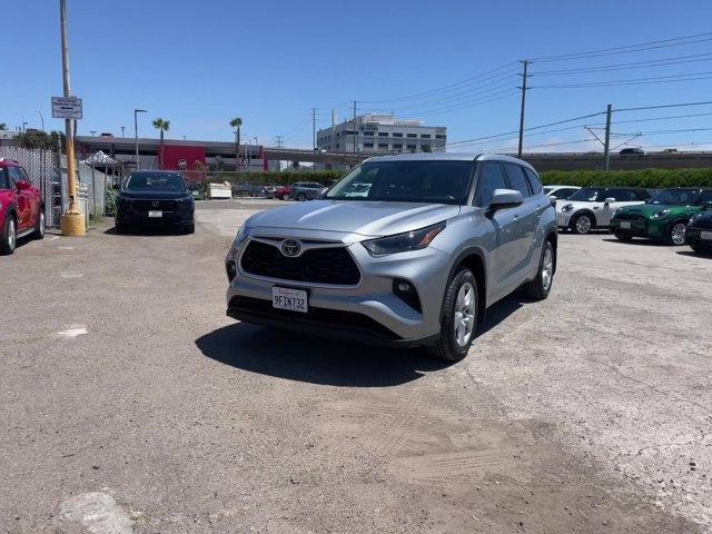 used 2023 Toyota Highlander car, priced at $33,612