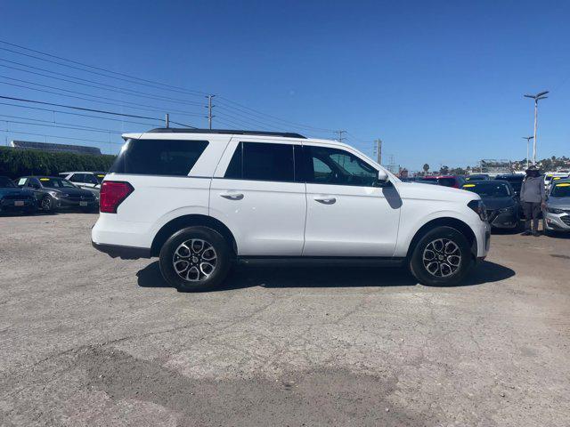 used 2022 Ford Expedition car, priced at $40,053