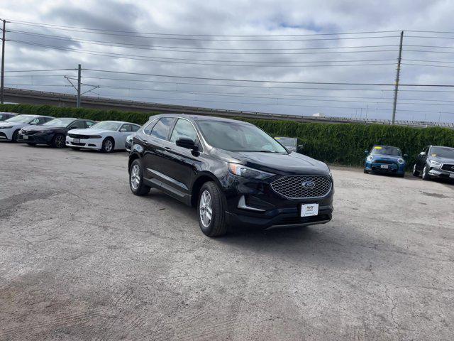 used 2024 Ford Edge car, priced at $27,125