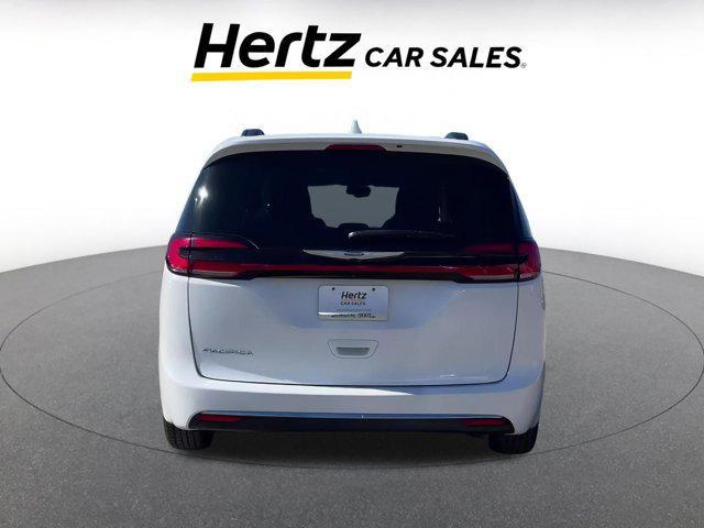 used 2022 Chrysler Pacifica car, priced at $20,239