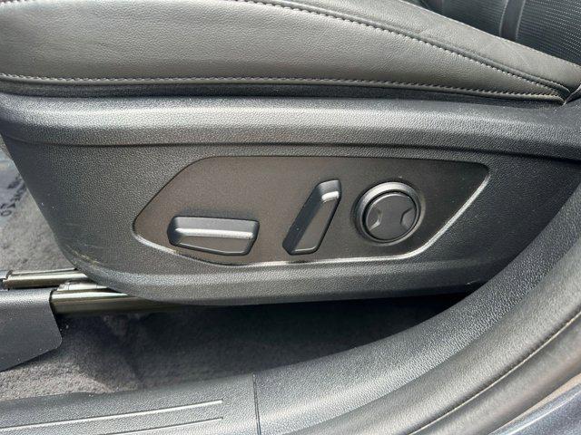 used 2024 Kia Sorento car, priced at $27,152