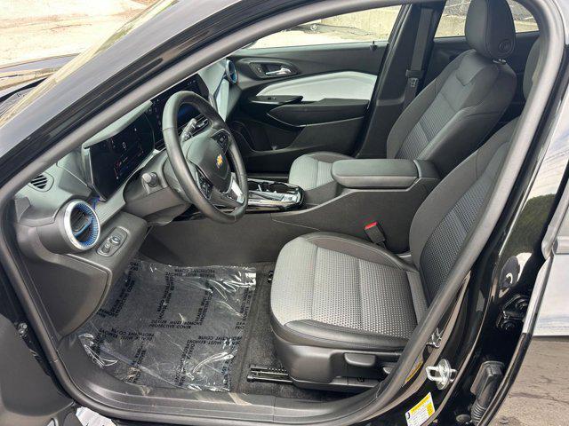 used 2024 Chevrolet Trax car, priced at $23,316