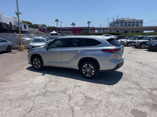 used 2023 Toyota Highlander car, priced at $37,443