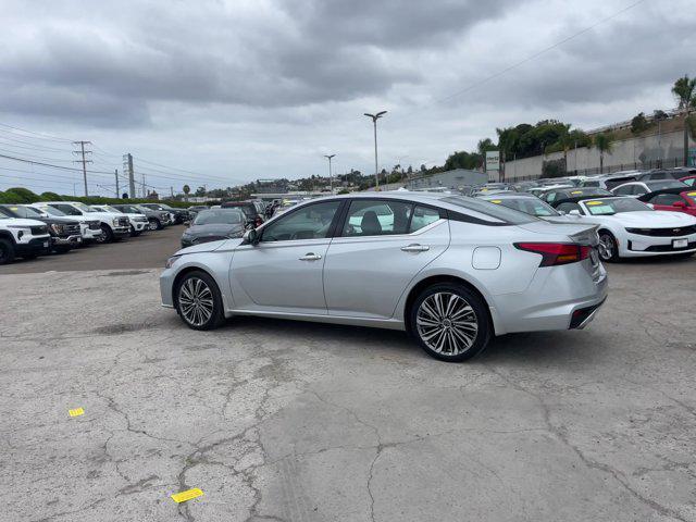 used 2023 Nissan Altima car, priced at $22,182